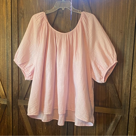 J. Crew Tops - J. Crew Pink Boxy Blouse with Short Puff Sleeves; 3X